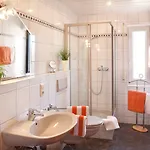 Ferienweingut Klaus Thiesen Gaestezimmer Und 4*