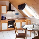 게스트하우스 Ferienweingut Klaus Thiesen Gaestezimmer Und