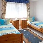 Ferienweingut Klaus Thiesen Gastezimmer Und 4*