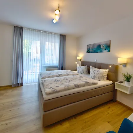 Ferienweingut Klaus Thiesen Gaestezimmer Und אלנז-פולטרסדורף