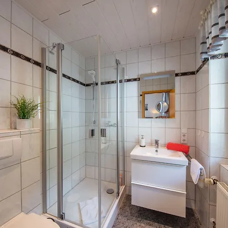 בית הארחה Ferienweingut Klaus Thiesen Gaestezimmer Und אלנז-פולטרסדורף