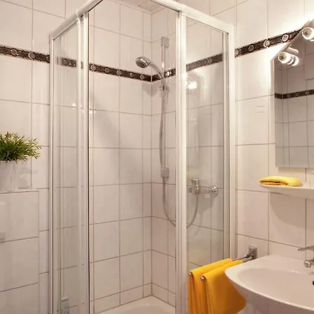 Ferienweingut Klaus Thiesen Gaestezimmer Und 4*