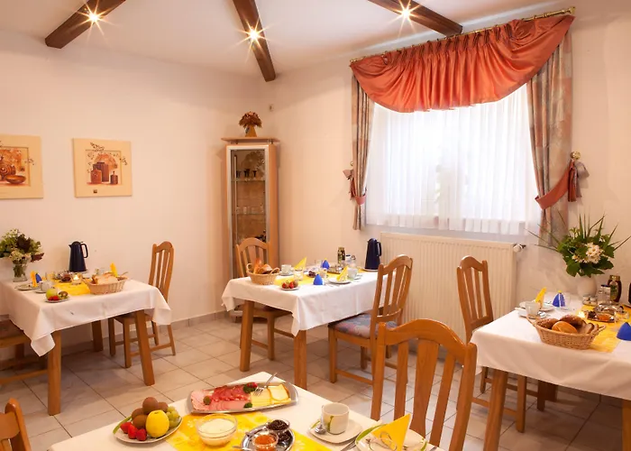 Ferienweingut Klaus Thiesen Gaestezimmer Und Affittacamere 4*